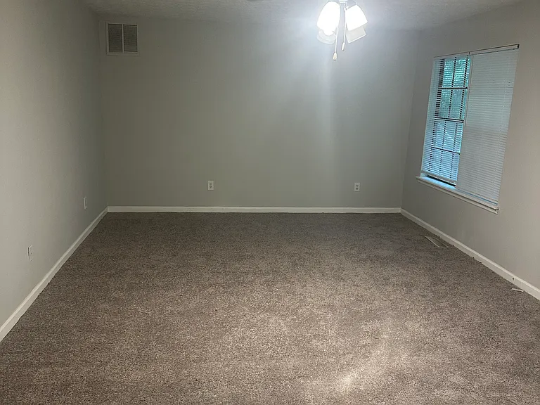 8406 Red Cedar Way — Photo 12