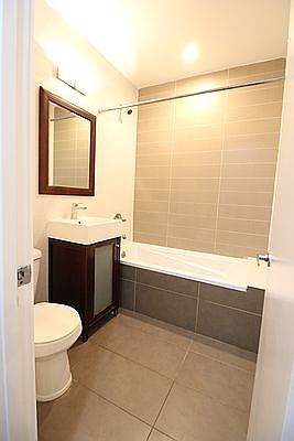 4th image of 733 Dekalb Ave APT 3