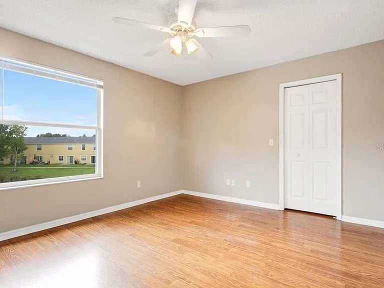 12676 Somerset Oaks St — Photo 7