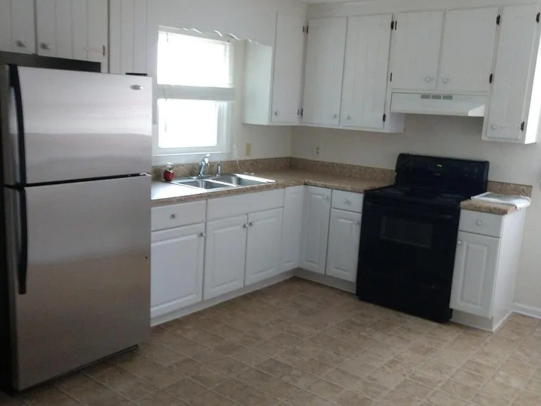 503 Brite Ave — Photo 4