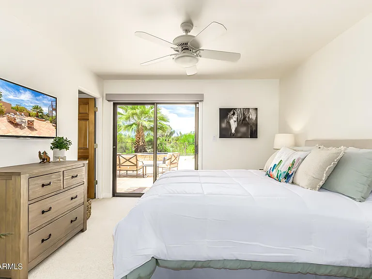 1063 N Boulder Dr — Photo 32