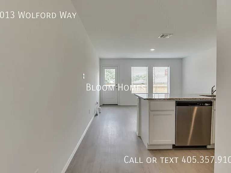 2013 Wolford Way — Photo 3