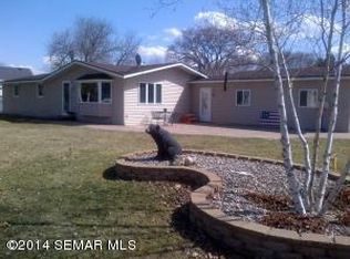 105 E Winona Ave, Kellogg, MN 55945