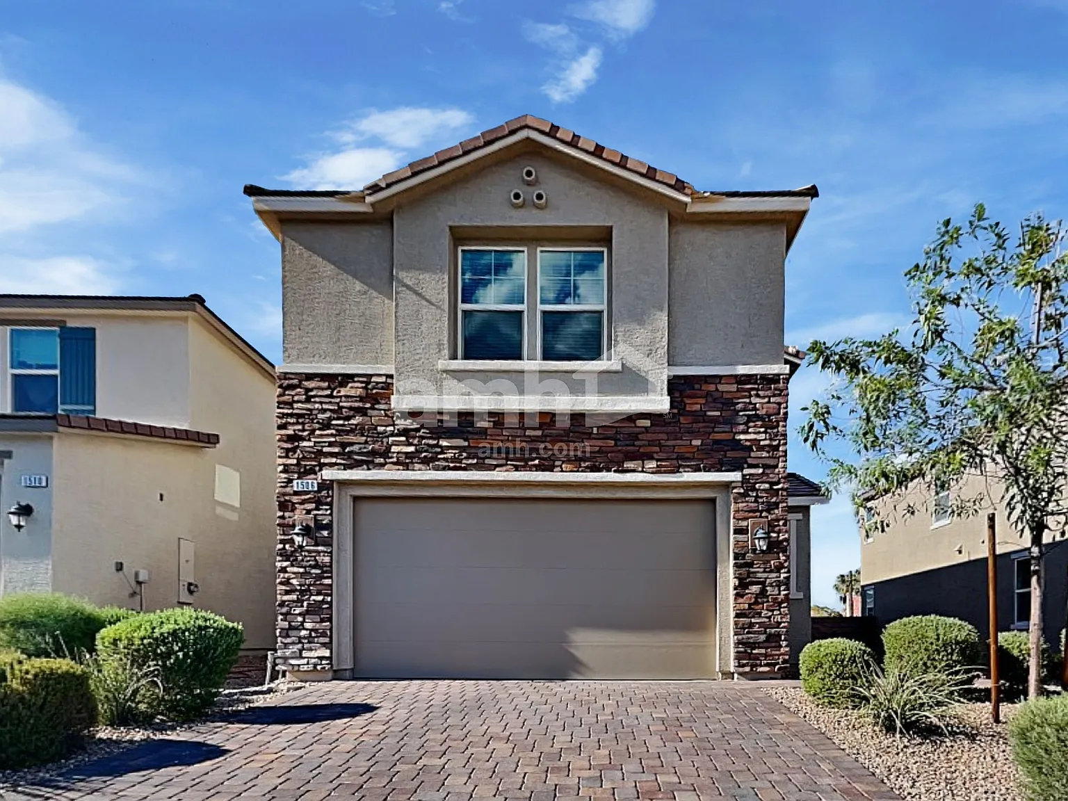 4 bed, 3.0 bath, 2213 sqft, $2,650 — Photo 1