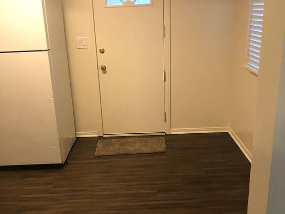 3rd image of 124 W Maitland St