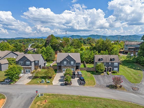 3rd image of 1462 William Holt Blvd