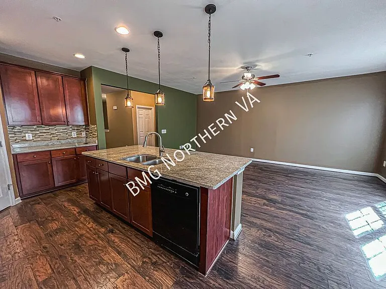 9535 Center St — Photo 12