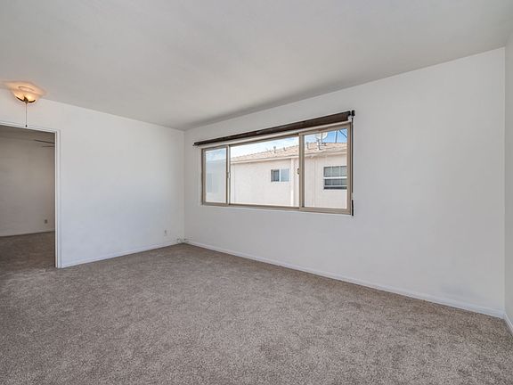 4th image of 4159 Adams Ave