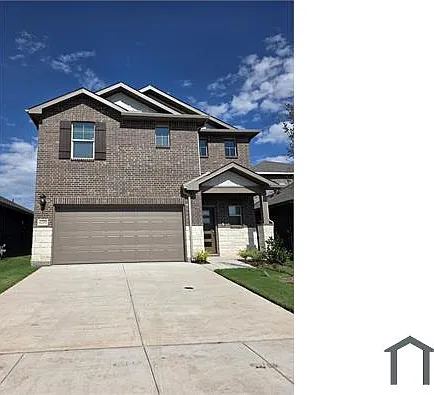 4 bed, 2337 sqft, $2,995 — Photo 2