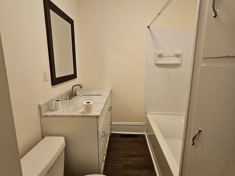 1012 Holton Pl — Photo 6