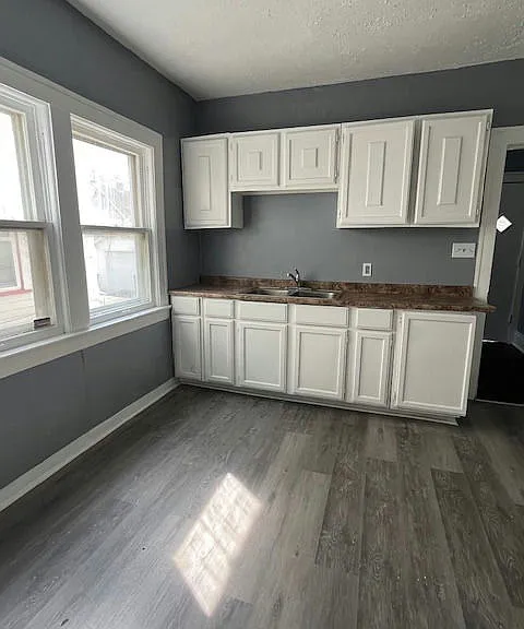 3252 E 118th St #1 — Photo 4