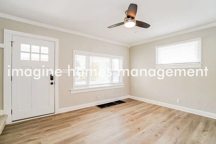 2 bed, 1.0 bath, 1026 sqft, $1,795 — Photo 3