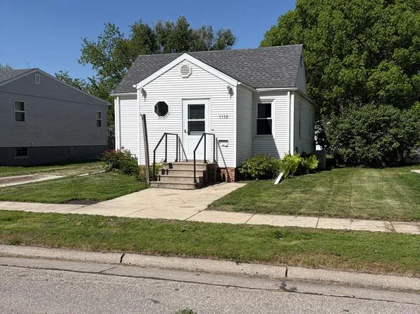 1112 S 28th St, Fort Dodge, IA 50501