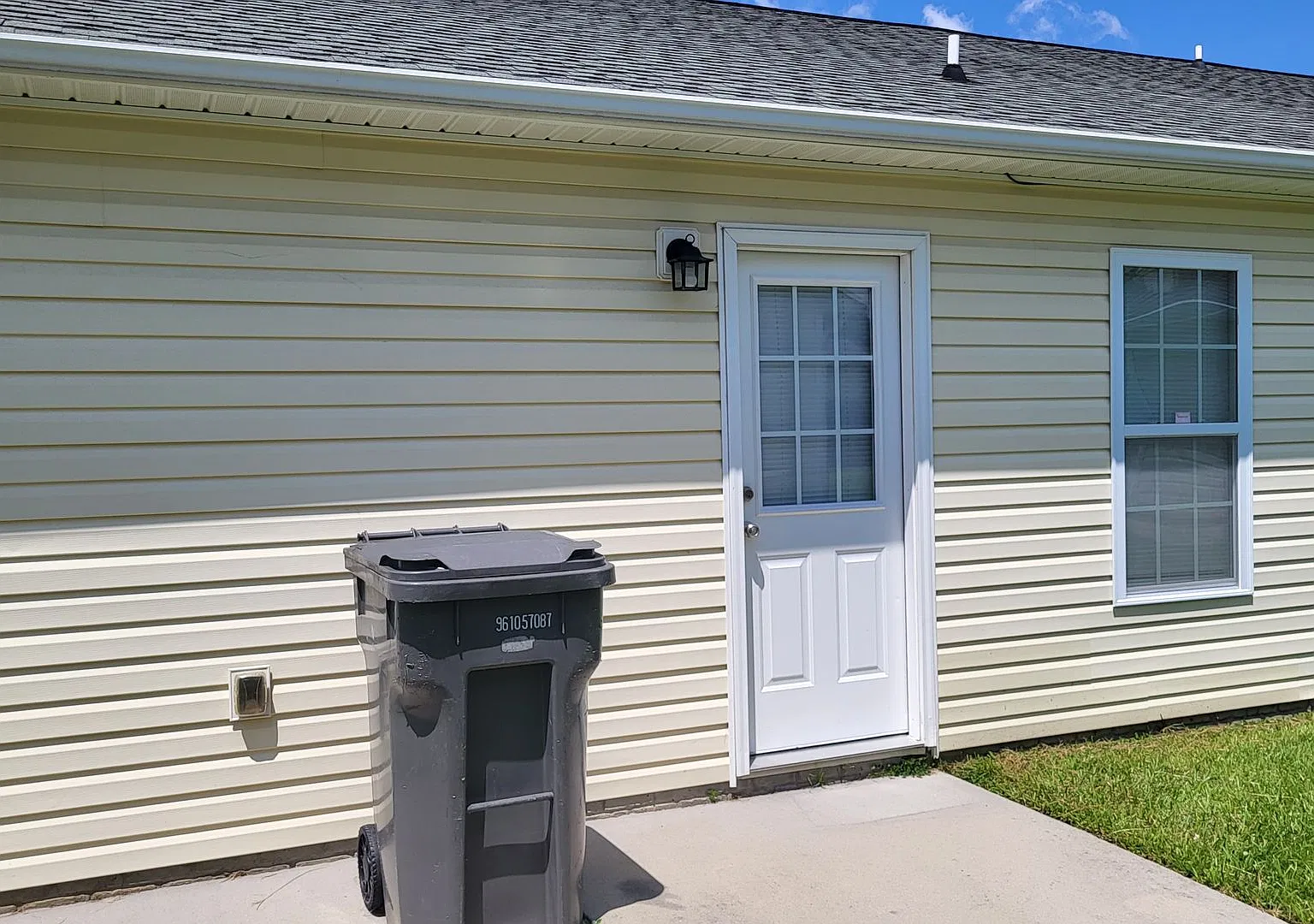 3700 Woodcliff Drive — Photo 2