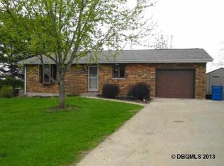 20046 Saint Josephs Dr, Durango, IA 52039