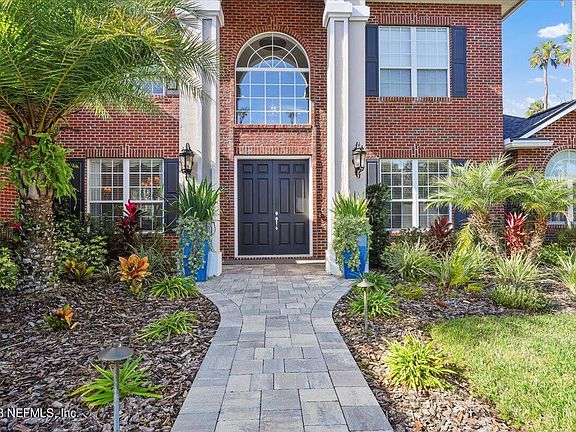 3rd image of 316 CLEARWATER Drive