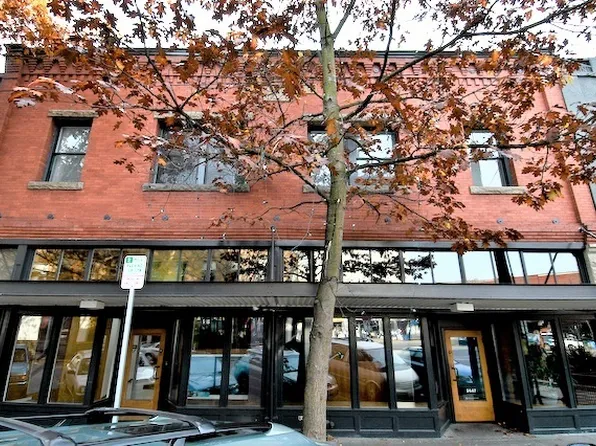 Princess, 5443 Ballard Ave NW APT 205, Seattle, WA 98107