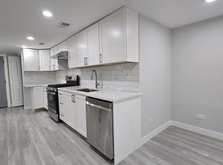2335 W Monroe St #G, Chicago, IL 60612