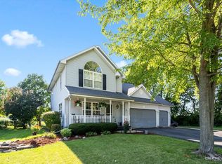 1189 Walsh Dr, Yorkville, IL 60560