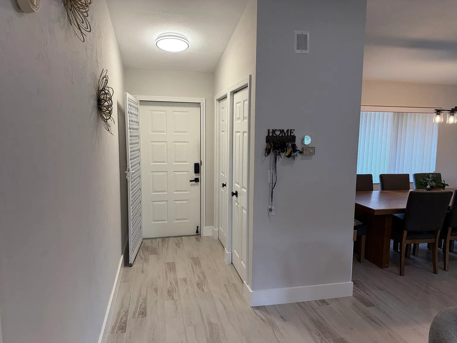 2 bed, 1500 sqft, $2,890 — Photo 4