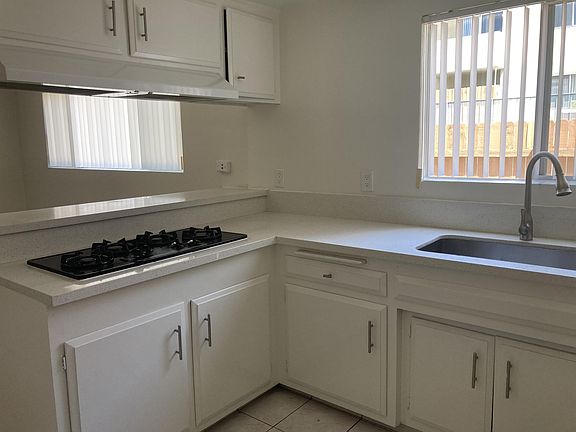 2nd image of 380 S Mentor Ave #15876703