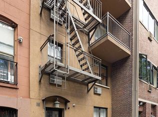 447 W 47th St, New York, NY