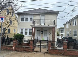 63 Bradeen St, Roslindale, MA 02131