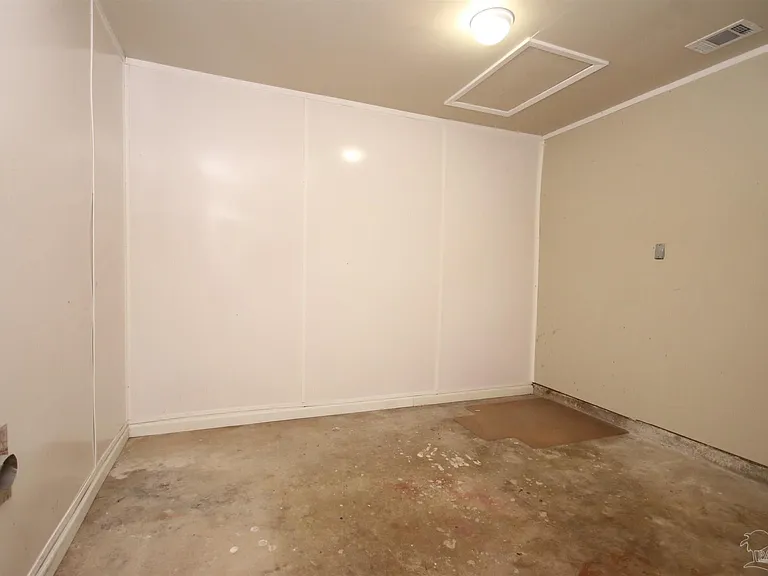 4745 Praline Ln — Photo 17