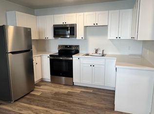 34 South Street, Morrisville, VT 05661