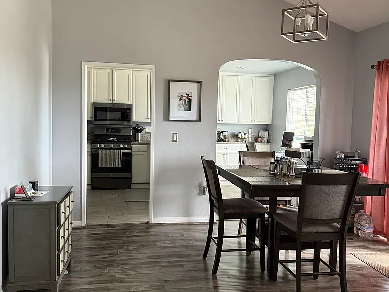 15796 Midwood Dr #4 — Photo 3