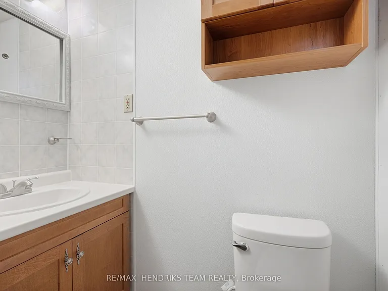 23 Crescentwood Dr — Photo 36