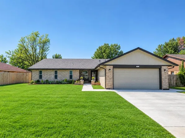 11613 Shasta Ln, Oklahoma City, OK 73162