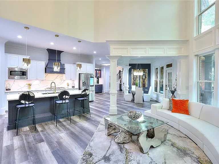2676 Brickell Sq — Photo 14