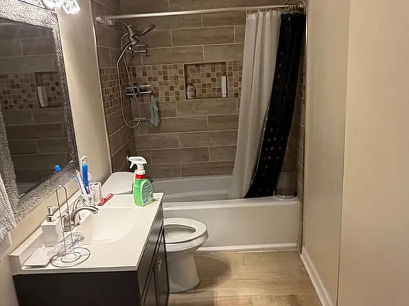 4015 Rockdale St, Savannah, GA 31405