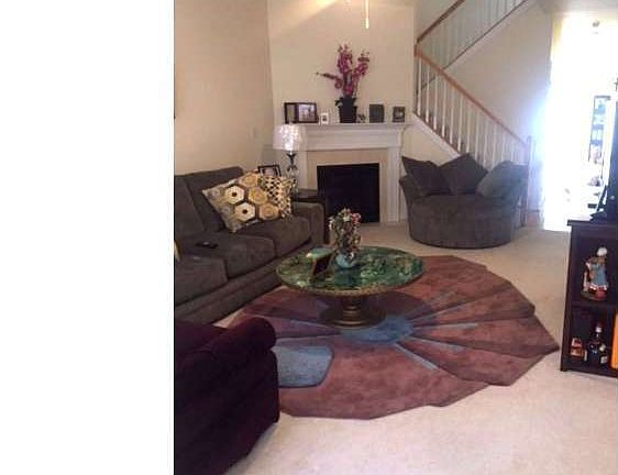 3rd image of 385 Regis Falls Ave