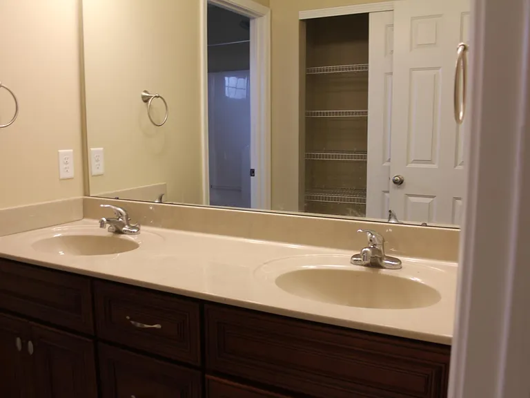 1258 Patriot Way — Photo 42