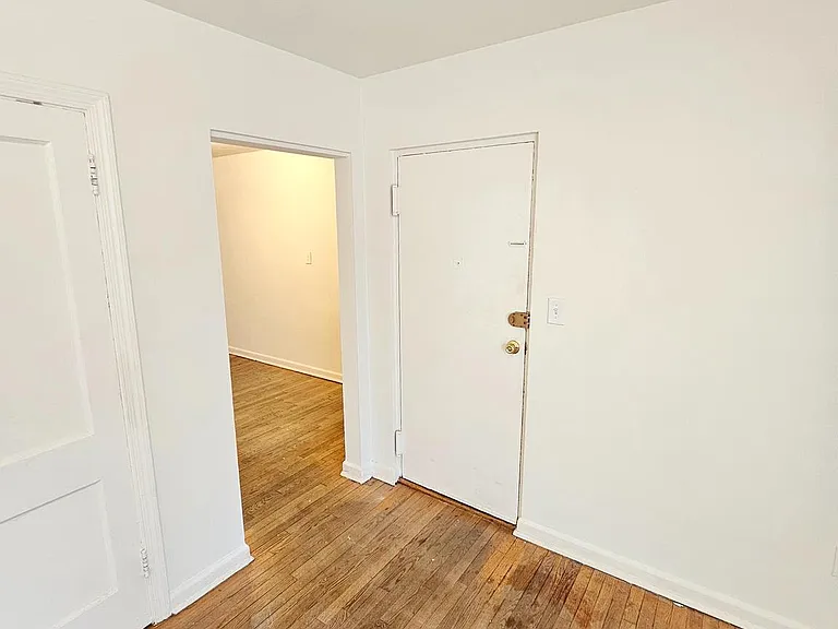 8711 Plymouth St #3 — Photo 2