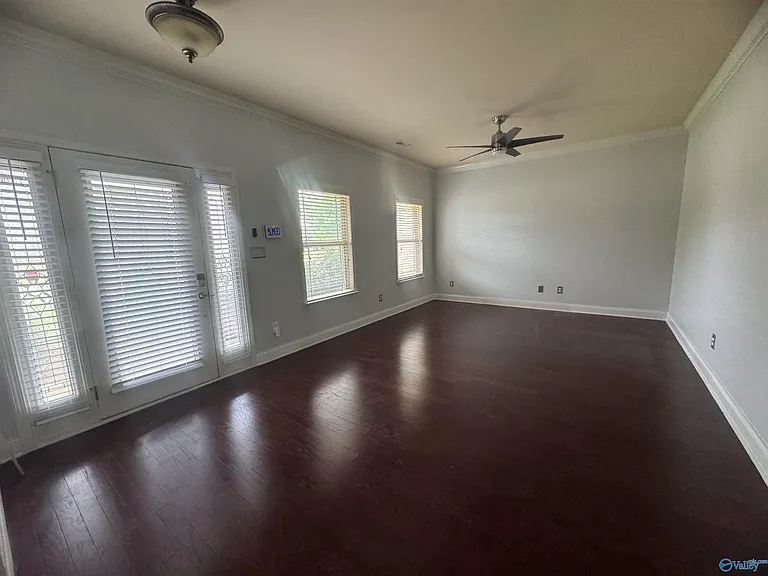 475 E Mossyleaf Dr — Photo 5