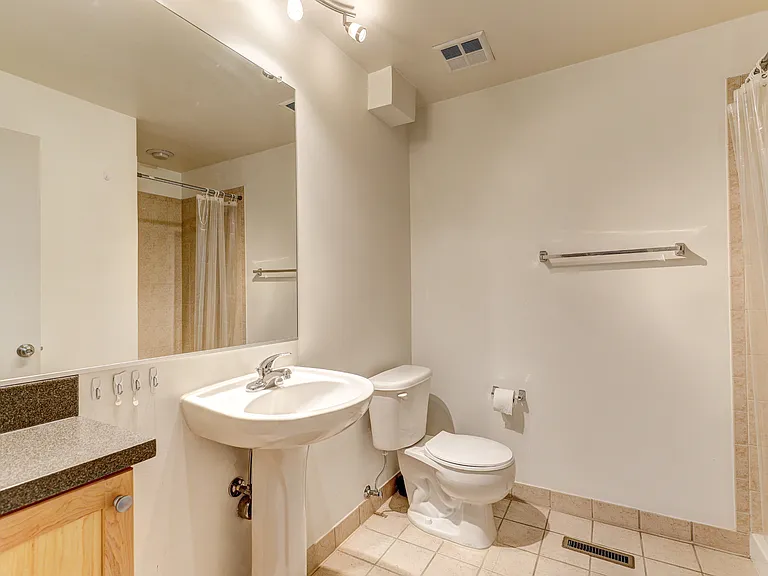 1726 Aliceanna St — Photo 23
