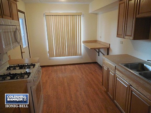 5th image of 7543 175th St APT 613