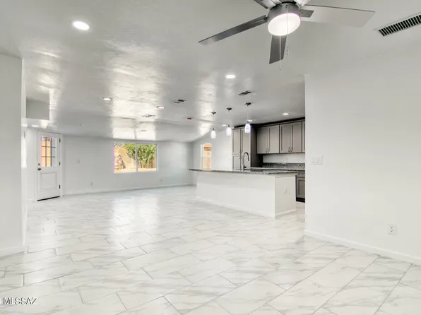 7370 S Via Hermosa, Tucson, AZ 85746