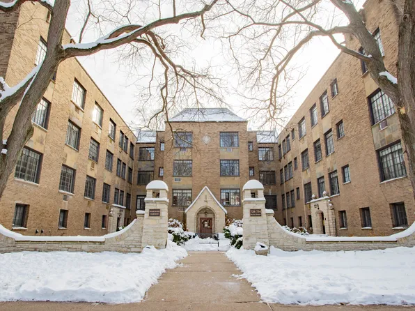 724 Noyes St APT F1, Evanston, IL 60201