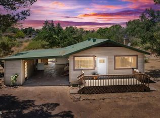 14100 S Holly Pl, Mayer, AZ 86333