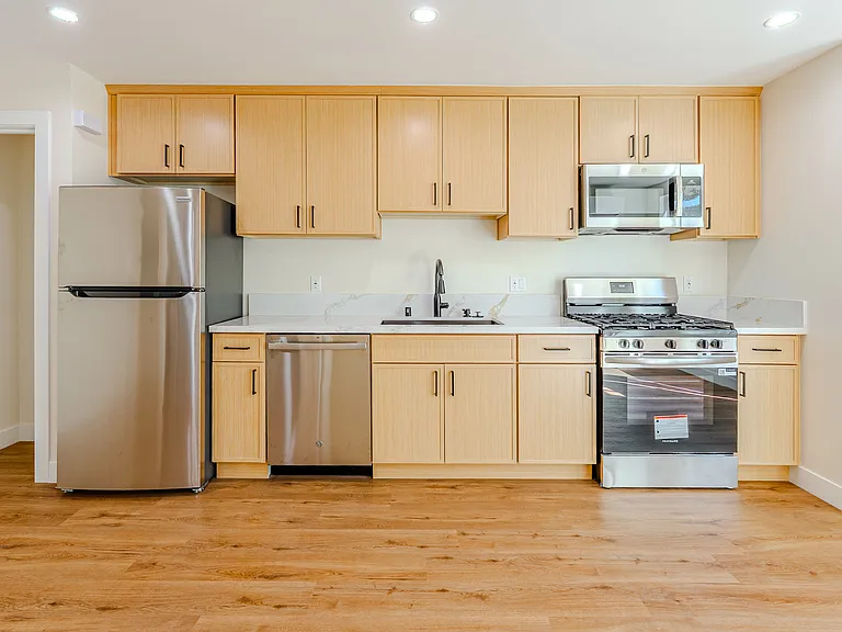 456 S Breed St #27 — Photo 1