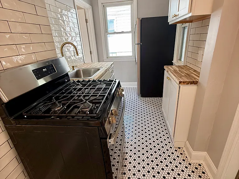 4519 Ashland Ave #3 — Photo 8