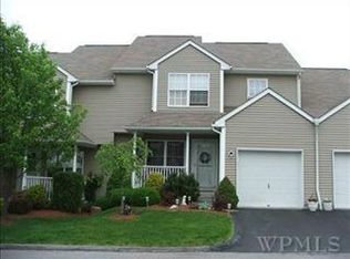 17 Sparrow Ridge Rd, Carmel, NY 10512