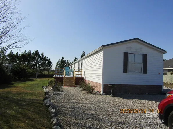 1928 Ridgewood Dr, Lillian, AL 36549