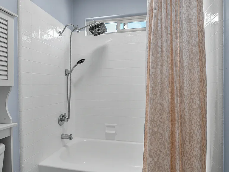 200 Elm Ave #15 — Photo 22