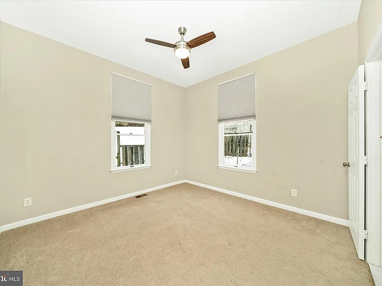 3313 Moline Rd — Photo 41