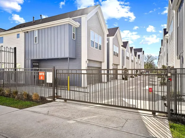 1013 Erin St #V, Houston, TX 77009